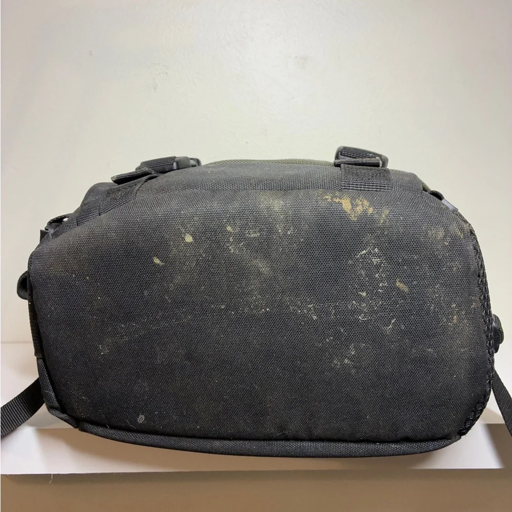 Vintage Genuine Canon Soft Canvas Carrying Case for Camera (Black)